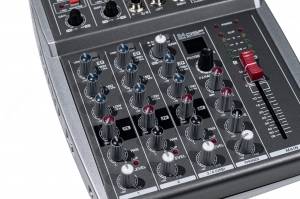 SVS Audiotechnik mixers AM-4 DSP Аналоговый микшерный пульт, 4-канала в Великом Новгороде